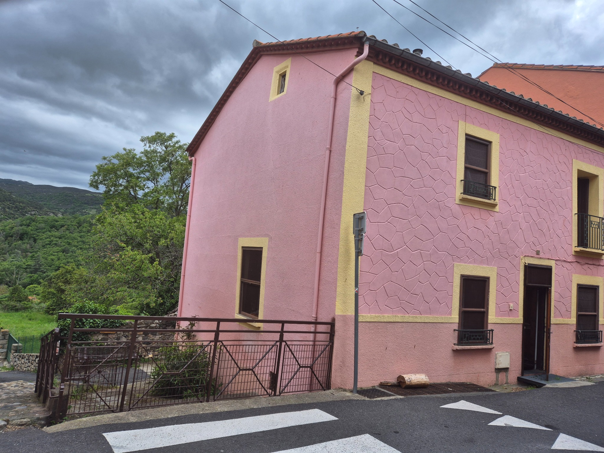 Sournia house photo